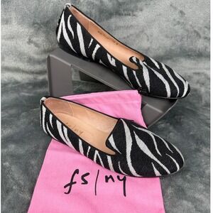 FS/NY Zebra Print Knit Loafers Flats Slip Ons Women's Size 9.5‎ B